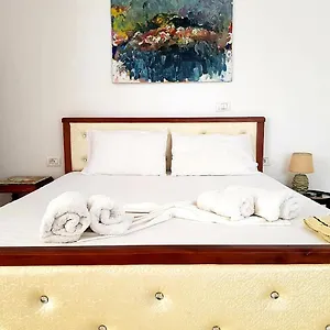 aira-apartment.albaniahotels.org/