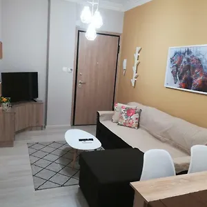 https://apt-central.hotelschalkidiki.net